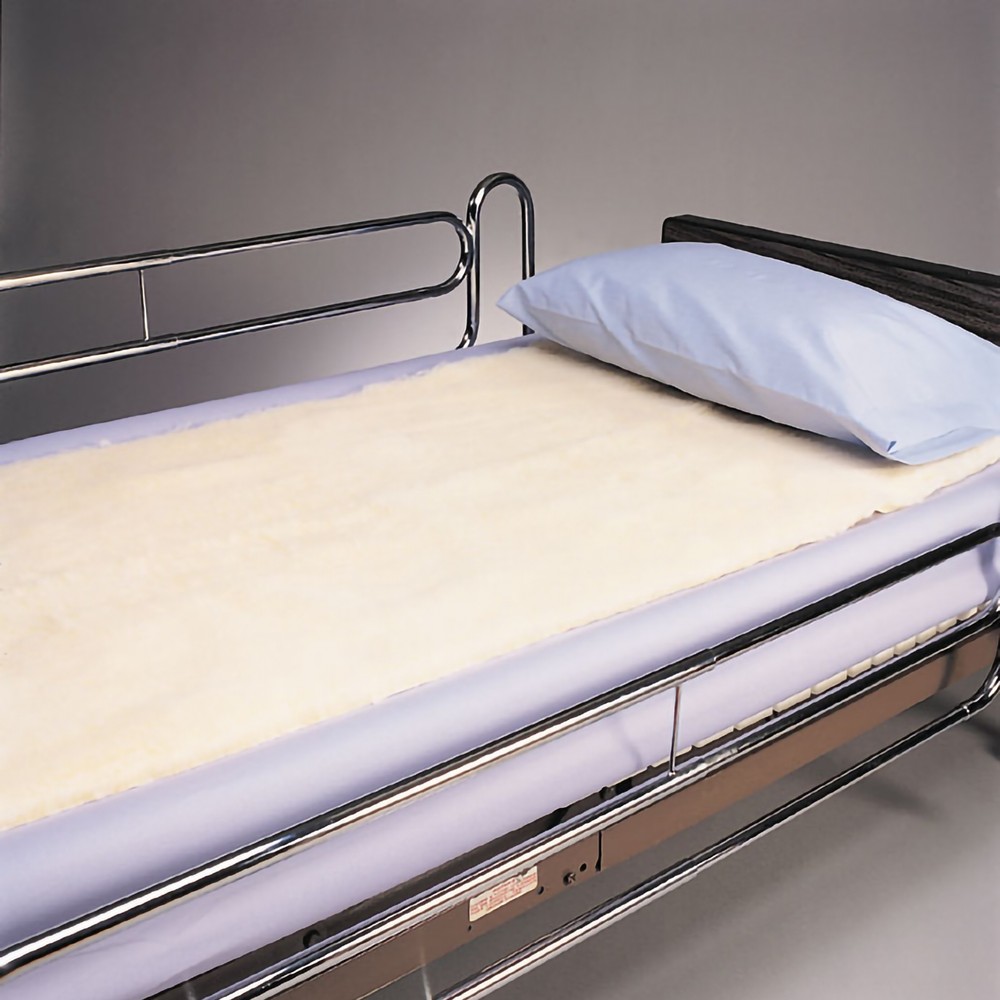 SkiL-Care Decubitus Bed Pad 30 X 40 Inch Synthetic Sheepskin Natural 501050