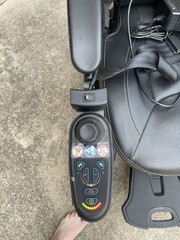 Pride Mobility Jazzy Air 2 Med Elevating Seat Powerchair