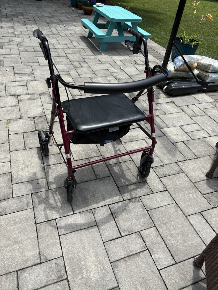 Guardian 4-Wheel Rollator Walker w/ Seat Handbrakes 500 lb Burgundy