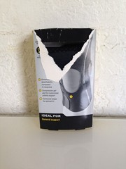 FUTURO Performance Compression Knee Support, Adjustable Moderate Support