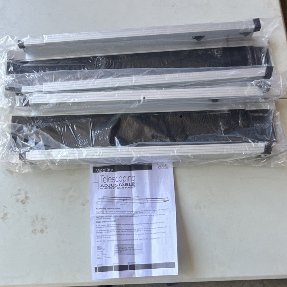 DMI Aluminum Telescopic Adjustable Portable Wheelchair Ramp Set Silver/Black