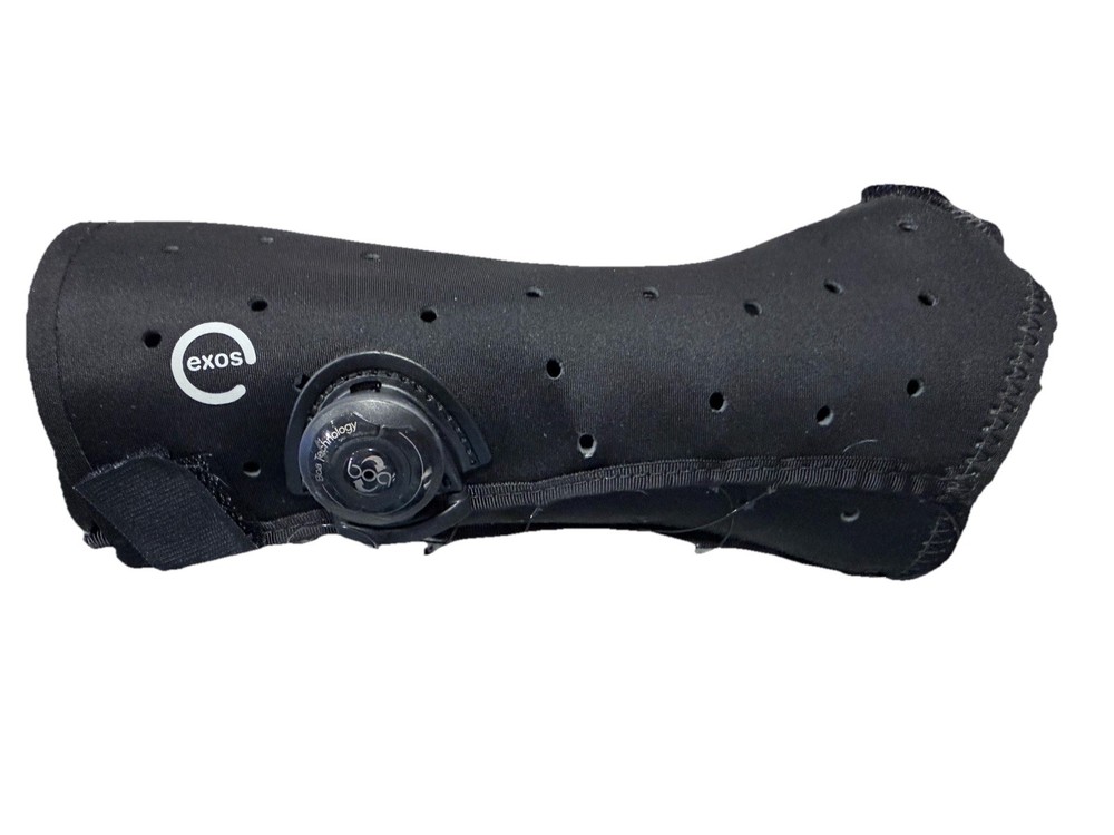 Exos Boa Right Wrist Long Thumb Cast Brace Small Black