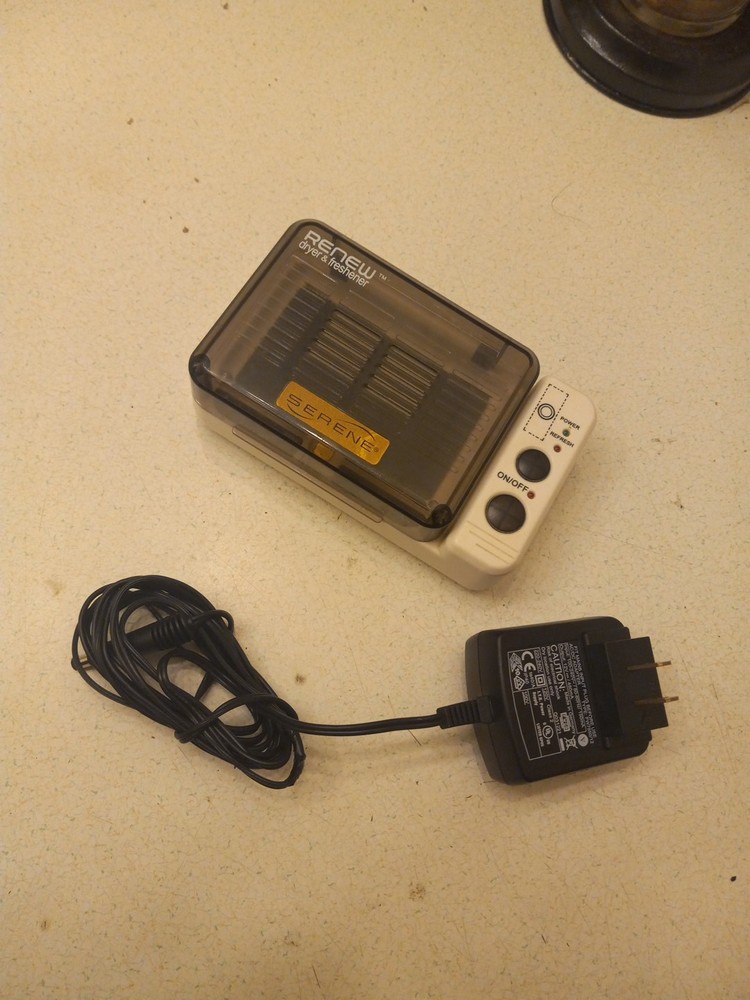 SERENE Renew DB-100 Model UV Hearing Aid Dryer and Freshener w/ Cord