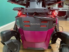 2021 Quantum EDGE 3 Stretto Power Wheelchair w/ Tilt & Legs ~ Lights* #LM7610