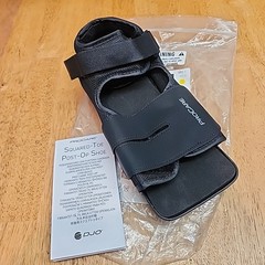 ProCare Squared Toe Post-Op Shoe Size: Small ( Wear on the left or right )