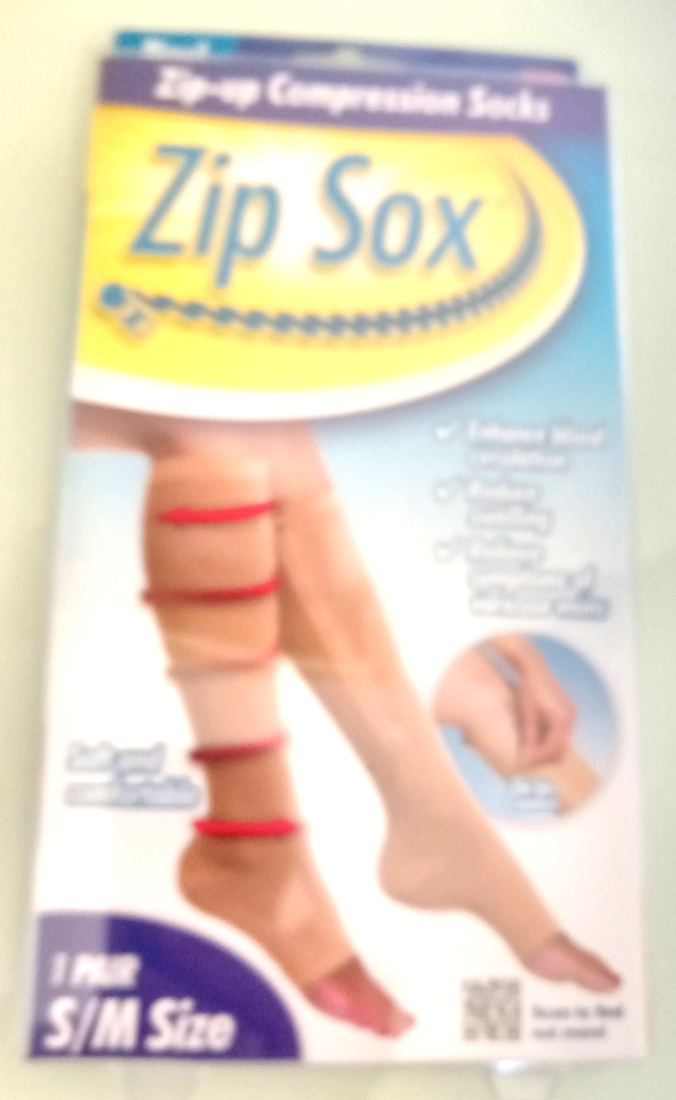 NEW (in pkg) 1 Pair ZIP SOX Beige Zip Up Nylon Blend Compression Socks S/M