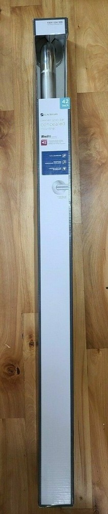 Glacier Bay 42in Grab Bar Polished Stainless Steel 1005 024 399