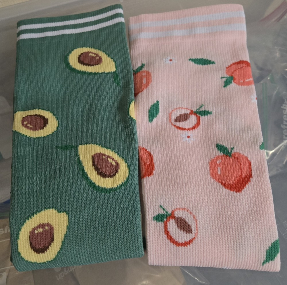 Compression Socks Stockings Knee High Unisex Size S/M 1 Pair Avocado ,1 Peach