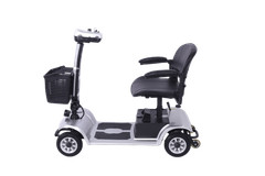 300w Foldable Electric Mobility Scooter 12.4miles Long Range Travel Scooter