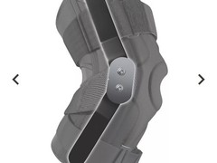 Shock Doctor 872 Knee Brace w/dual Hinges size small Black
