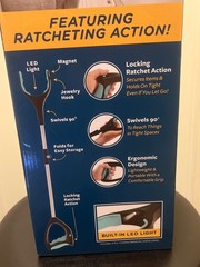 Grab It Reaching Extending Foldable Ratcheting Magnetic LED Flashlight Tool NIB