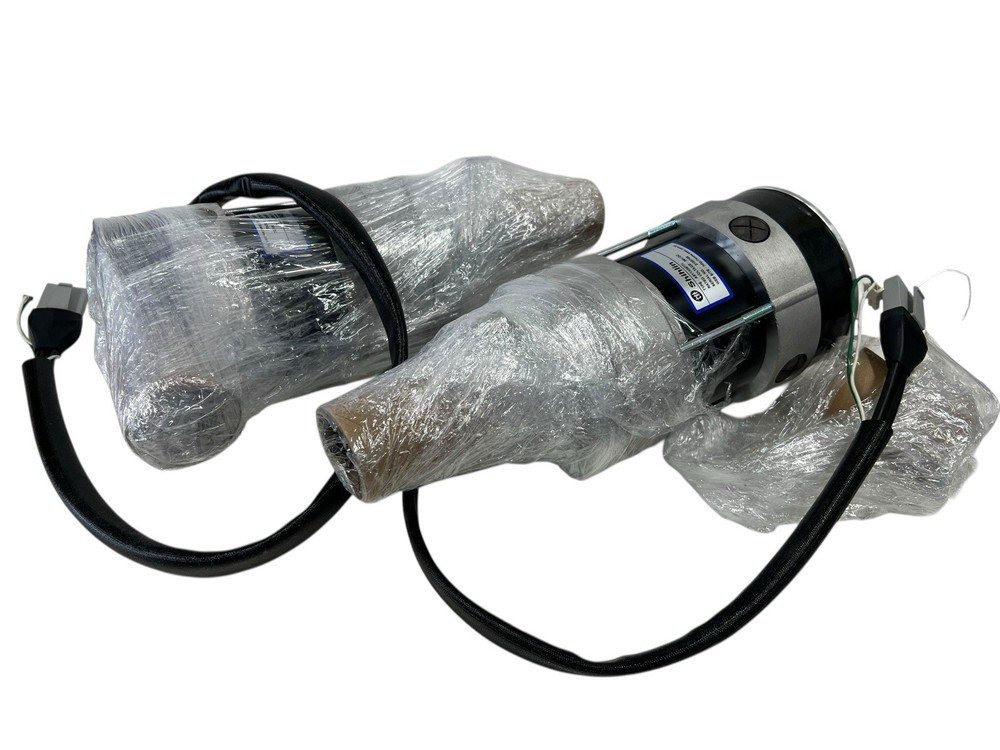 NEW Pride Mobility Baja Wrangler MV600 MOTOR PAIR MOT1810417 & MOT1810420