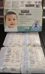 Kirkland Signature Diaper Size 2, 112-count 12-18 lb/5-8 kg – 1805969 – Open Box