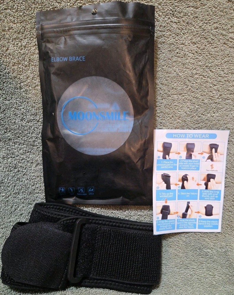 MOONSMILE Tennis Elbow Brace for Tendonitis Golfers Elbow NEW IN PACKAGE BLACK