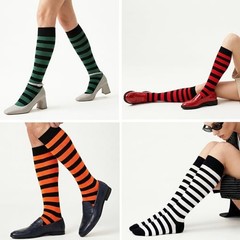 Unisex Knee High Stripe Socks 4-7 Stripe White and Black