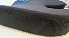 Everlasting Comfort Memory Foam Car Seat Cushion – Tailbone Pain Relief Black