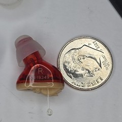 TWO MINI IN EAR CIC HEARING AMPLIFIER LEFT/RIGHT EAR 3 SMART PROGRAMS TESTED