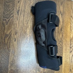 Comfortland Premium Hinged Knee Brace NEW Size Small Right Knee