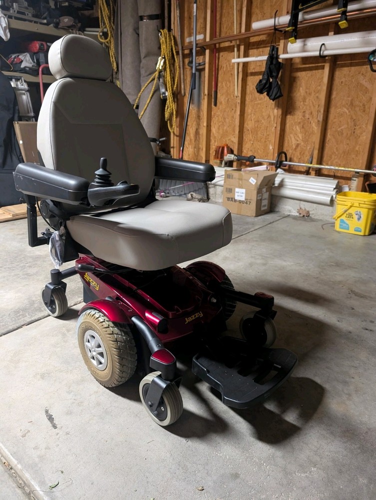 Jazzy Select 6 Power Chair
