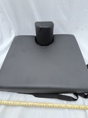 Lacura Removable Wheelchair Cushion with Adjustable Knee Slide 15″