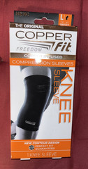 COPPER Fit FREEDOM COPPER INFUSED COMPRESSION KNEE SLEEVE Unisex – Large