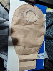 10 Convatec 416417 Natura Drainable Pouches 1-3/4″ Flange Exp 26-30