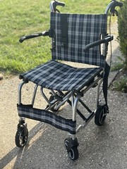 Healthline 19″ Folding Swingaway Legrest Wheelchair with Carrying Bag