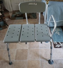Drive Medical – HX5 9JP Bath/Tub Adjustable Transfer Bench Excellent Condition