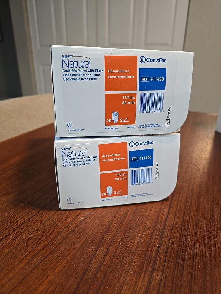 Convatec 411490 Natura Drainable Pouch w/ Filter, Broken Seal 2 Boxes 0 Missing