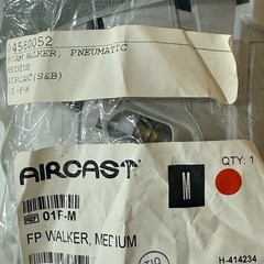 Aircast FP Walker Medium 01F-M Inflatable Deflatable Medical Walking Boot w/Pump