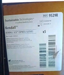 Kendall SCD EXPRESS SLEEVES Knee Length Medium Box 5 Units FREE SHIPPING!!
