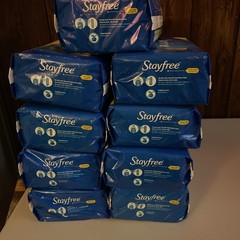 9x Stayfree Maxi Regular Pads for Women 24 Pack. 216 Total