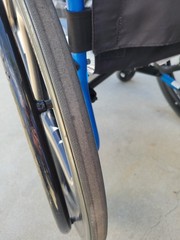 Quickie 2 Lite 17″ X 17″ Manual Wheelchair Used 17″x17″ Foldable Blue