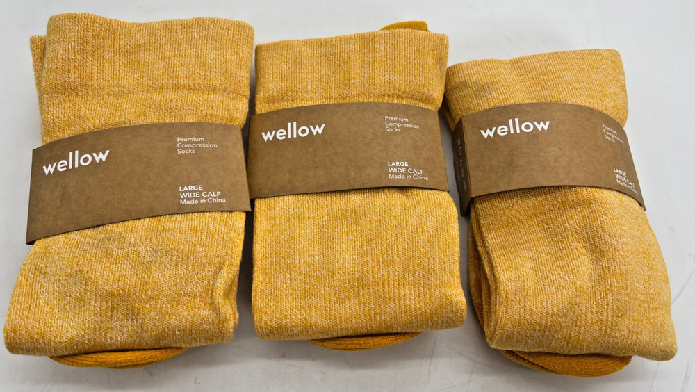NEW Wellow Premium Compression Socks Large Wide Calf (LOT OF 3) Mustard