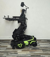 PERMOBIL F5 VS POWER WHEELCHAIR,STANDING,TILT,RECLINE,LIFT, LEGS,LIGHTS,17 MILES