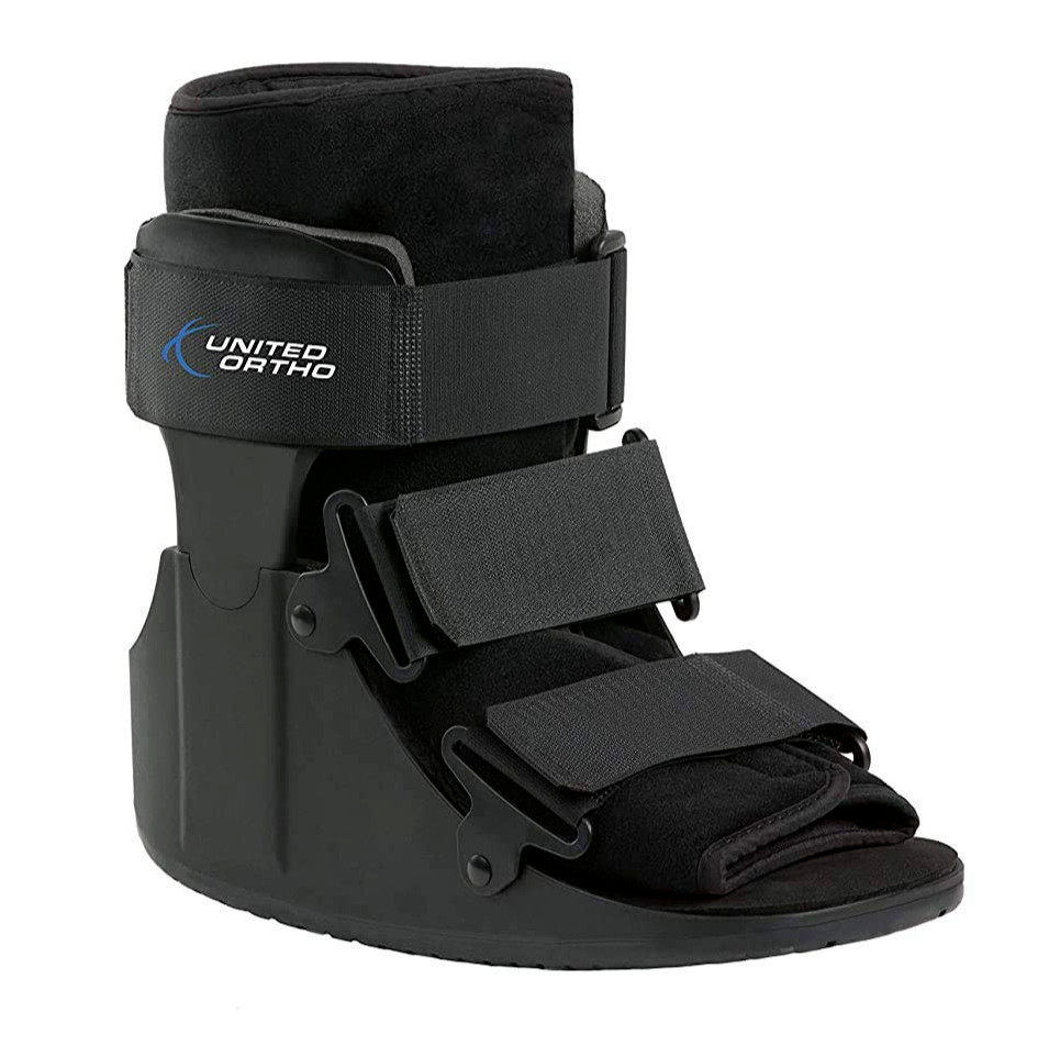 EXTRA-SMALL United Ortho Short Cam Walker Fracture Foot Boot Fits Left or Right