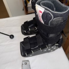 RCAI TA Boot A Lightweight Orthopedic Recovery Boot Size S/M Black