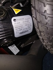 Electric wheel chair red and black Quickie Q500M promaybe has 2 hours on it