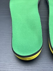 Spenco PolySorb Cross Trainer Insoles Size 3 Women 5-6.5 Men 4-5.5