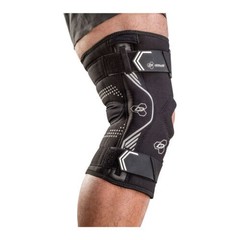 DonJoy Performance Bionic Drytex Knee Sleeve (Black/Medium).