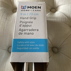 MOEN LR2250 CHROME 9in HAND GRIP SUPPORTS 250lb