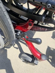 HEAVY DUTY Ki Focus cr 22″ 400LB MAX Tilt In Space Wheelchair HD used Red