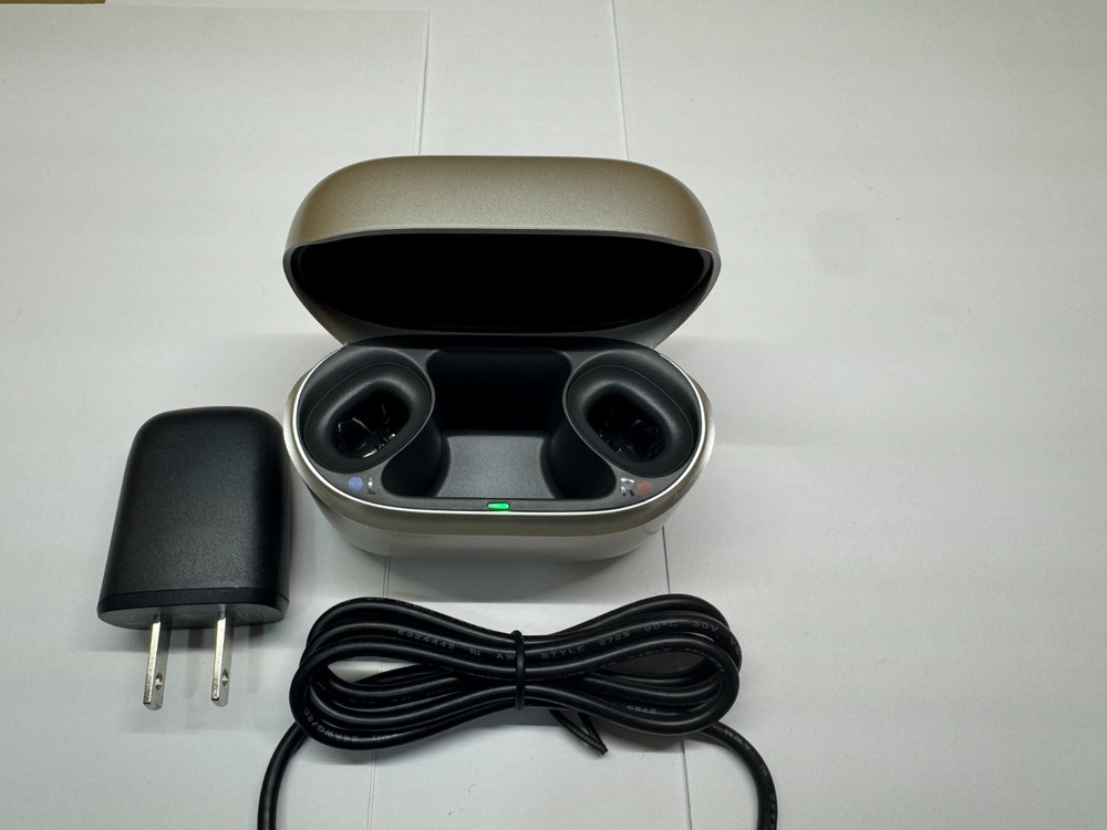Phonak ChargerGo RIC SPHERE Infinio. With Power Cord & Wall Adaptor.