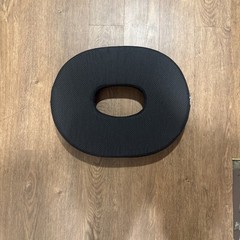 Donut Pillow Seat Cushion – Sciatica Prostate Tailbone Hemorrhoid Chair