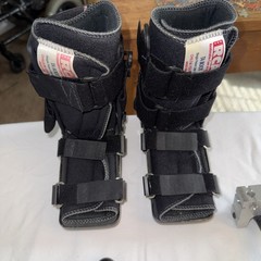 RCAI TA Boot A Lightweight Orthopedic Recovery Boot Size S/M Black