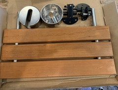 Folding Teak Shower Seat 20.1“ x 13.2“ Wall Mounted Shower Bench 400 lbs A2000