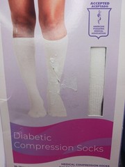 Sigvaris Women Diabetic Compression Socks ~Med- Large – New