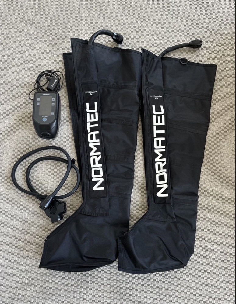 Normatec Portable Compression Leg Sleeves Set Black w/ Controller & Case