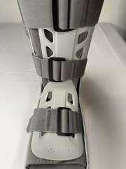Medium Aircast Soft Strike Walker Brace/Walking Boot. Lightly Used