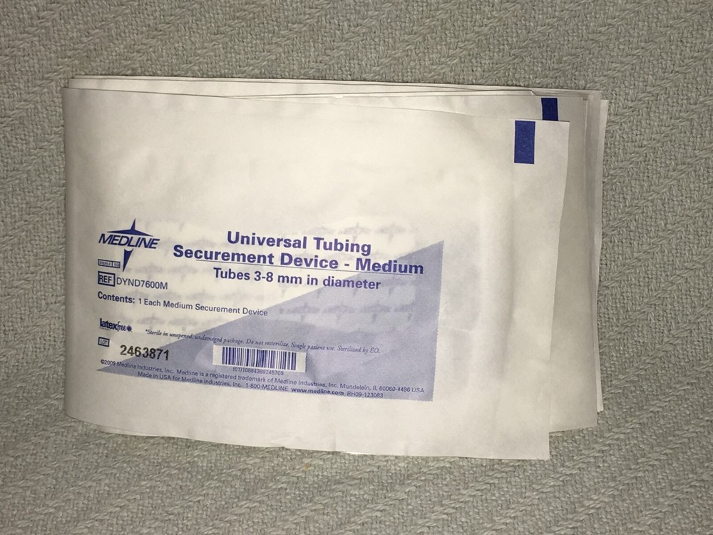 MEDLINE 1 EA Tube Securement Device, Medium, Sterile Universal Tubing DYND7600M